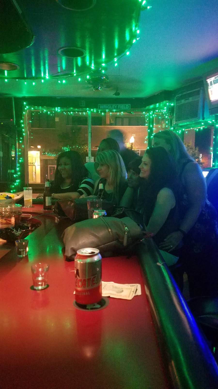 Foleys Bar & Grill | restaurant | 1841 W Irving Park Rd, Chicago, IL 60613, USA | 7739291210 OR +1 773-929-1210