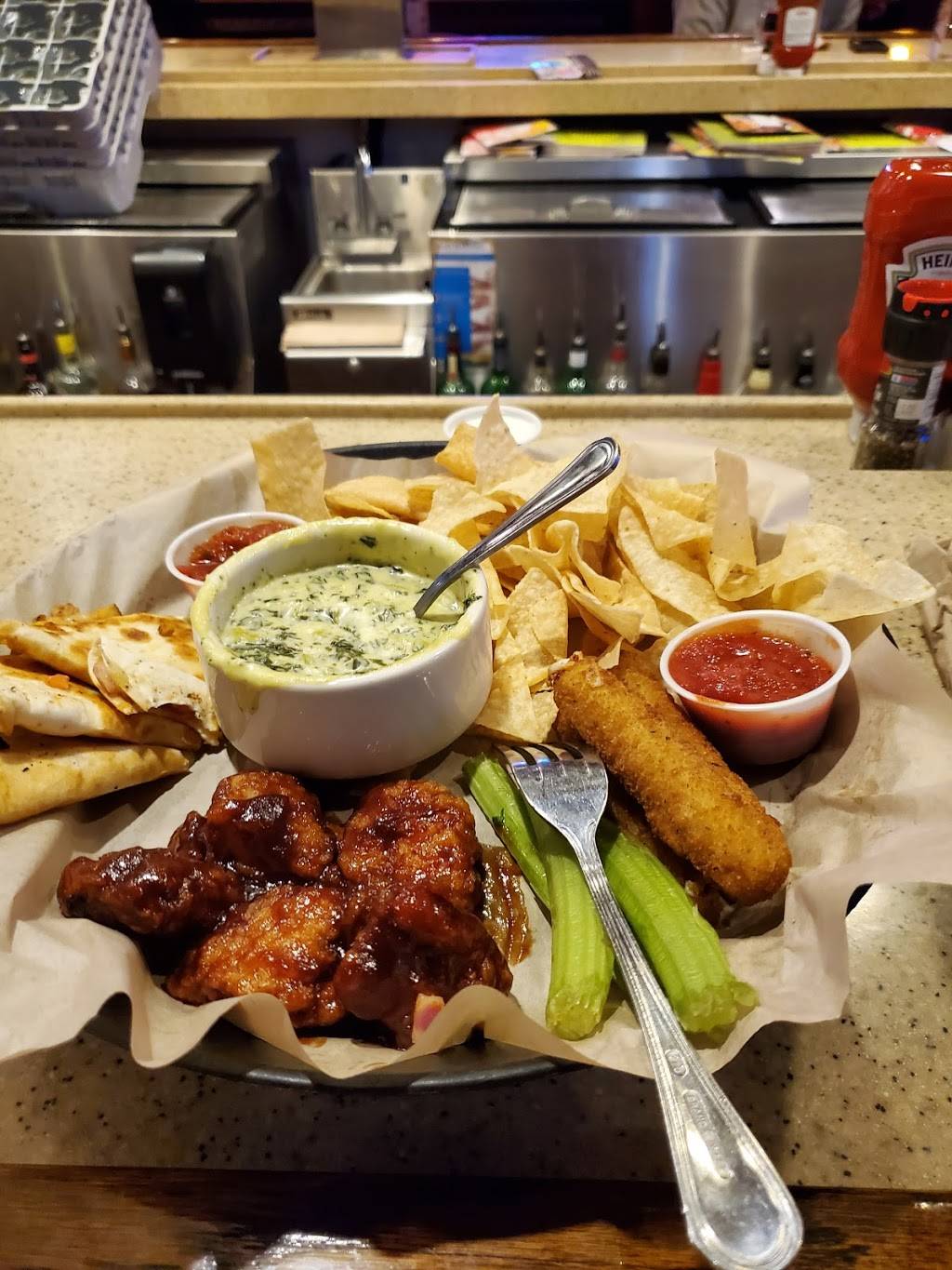 Applebees Grill + Bar | restaurant | 124 Grandview Blvd, Madison, MS 39110, USA | 6016052652 OR +1 601-605-2652