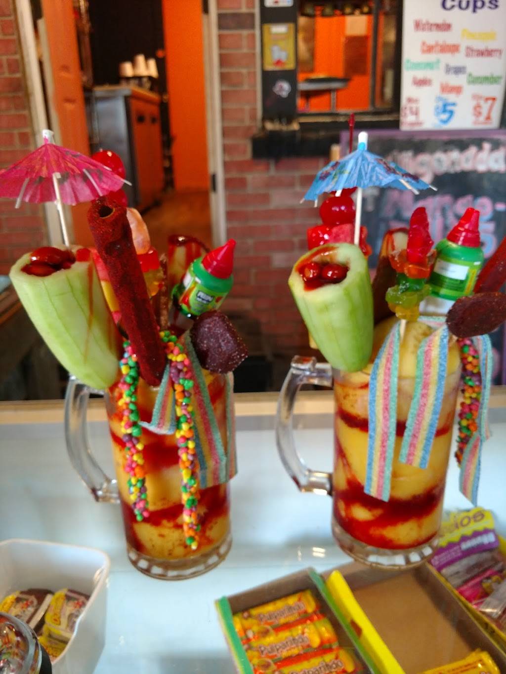Fruteria Las Gueras | restaurant | 4823 Evers Rd, San Antonio, TX 78228, USA | 2105448176 OR +1 210-544-8176