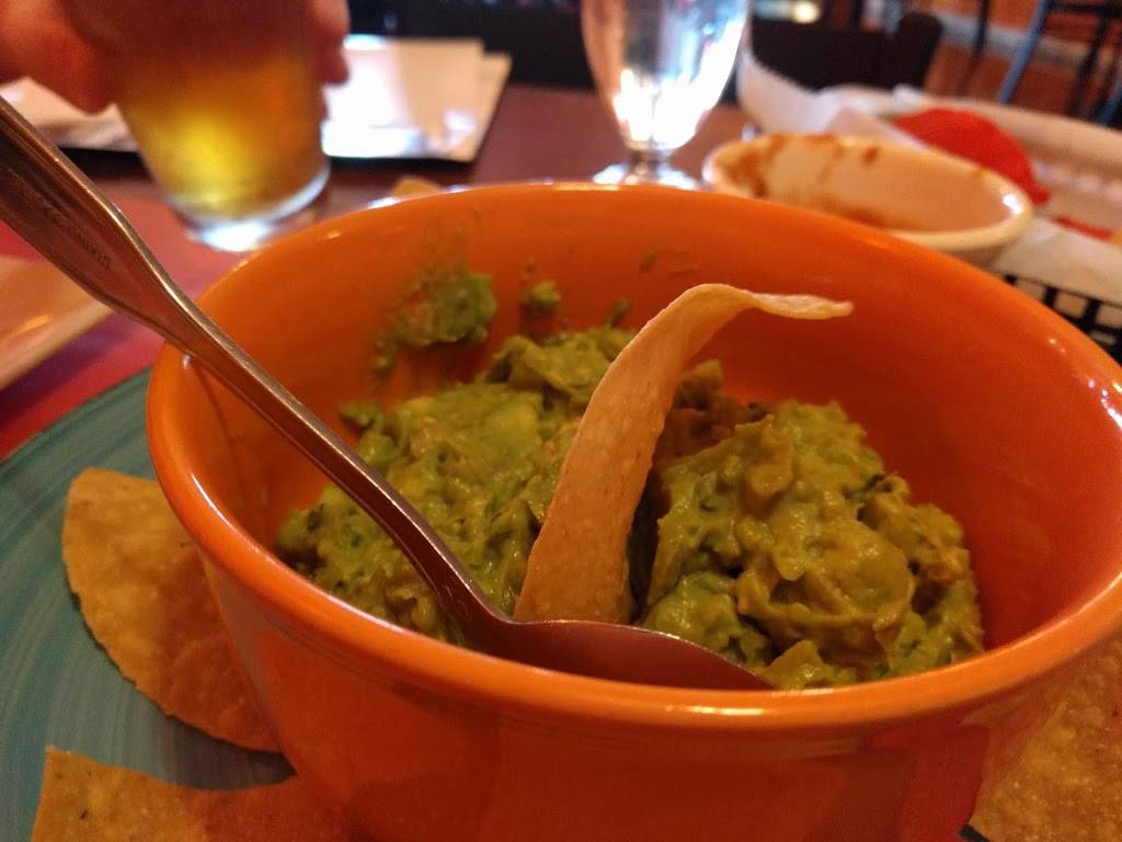 La Bonita Tacos and Tequila | restaurant | 1850 NY-112, Coram, NY 11727, USA | 6313203959 OR +1 631-320-3959