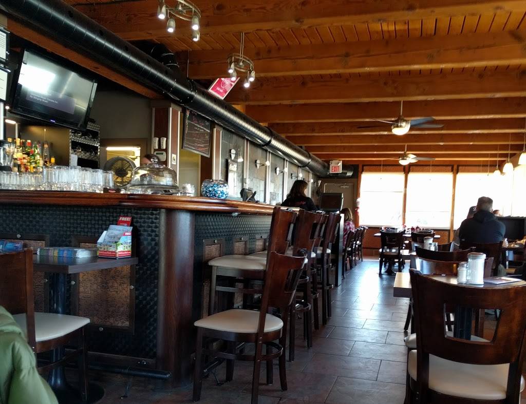 Riveredge Restaurant | restaurant | 233A The Queensway S, Keswick, ON L4P 2A8, Canada | 9054762222 OR +1 905-476-2222