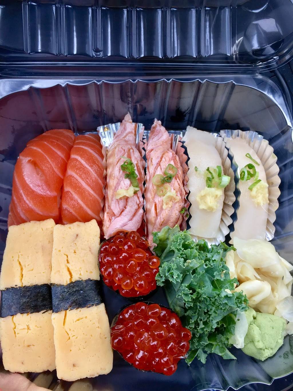 Sushi House | restaurant | 830 E Ogden Ave, Westmont, IL 60559, USA | 6309208948 OR +1 630-920-8948