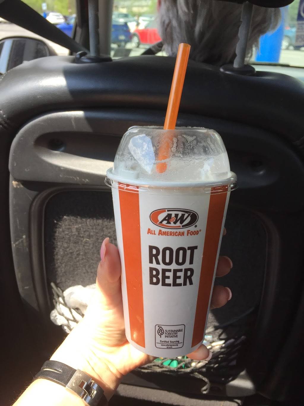 A&W Restaurant | restaurant | 6198 Cressona Mall Rd, Pottsville, PA 17901, USA | 5703853479 OR +1 570-385-3479