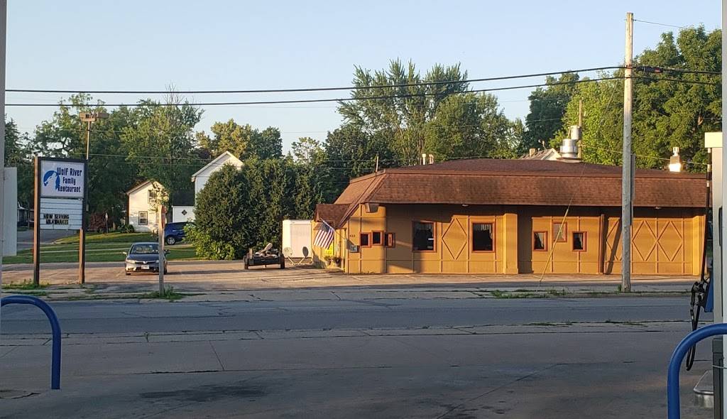 Wolf River Family Restaurant | restaurant | 422 E Beacon Ave, New London, WI 54961, USA | 9209826446 OR +1 920-982-6446