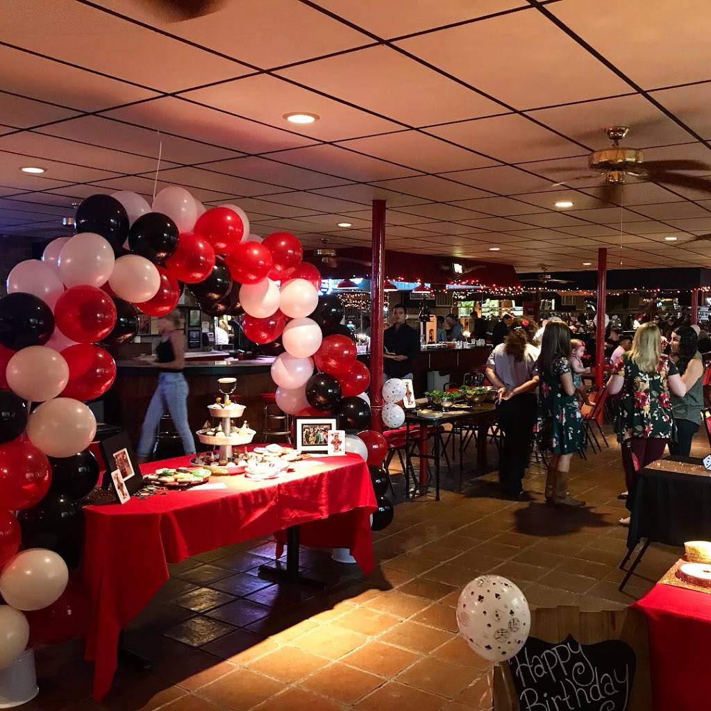 The Bar-B-Q Man Restaurant & Catering | restaurant | 4931 IH-37 South, Corpus Christi, TX 78408, USA | 3618884248 OR +1 361-888-4248