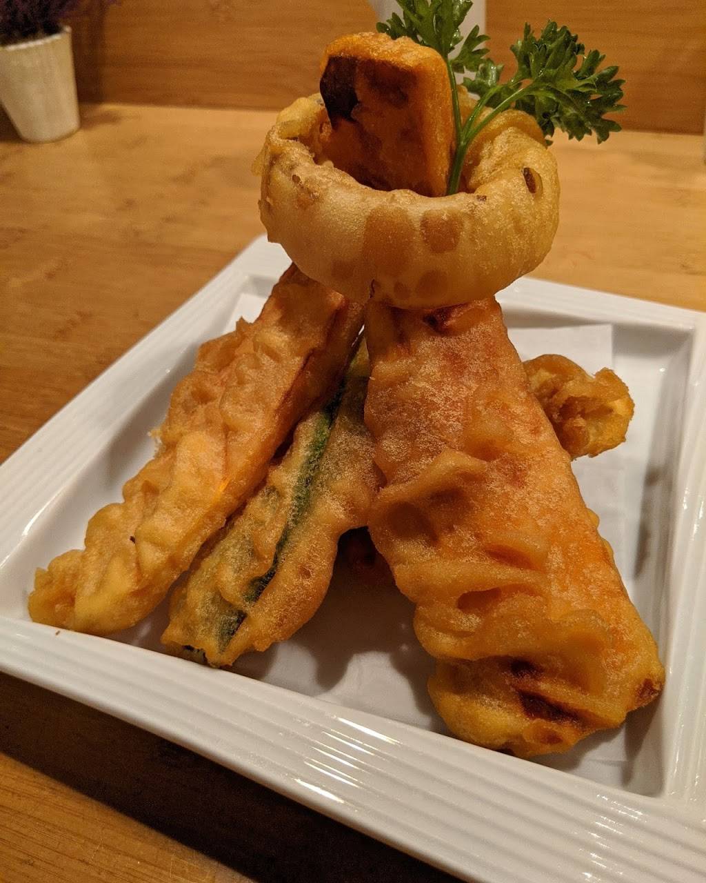 Sushi Mazi | restaurant | 2126 SE Division St, Portland, OR 97202, USA | 5034328651 OR +1 503-432-8651