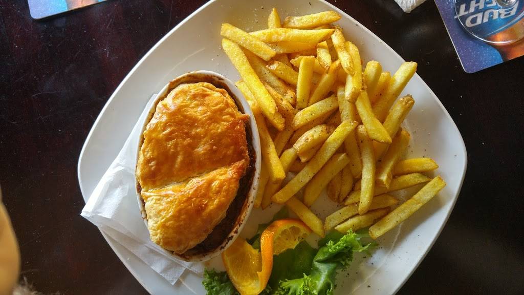 The Stout Monk | restaurant | 478 Dundas St W, Oakville, ON L6H 6Y3, Canada | 9052574004 OR +1 905-257-4004