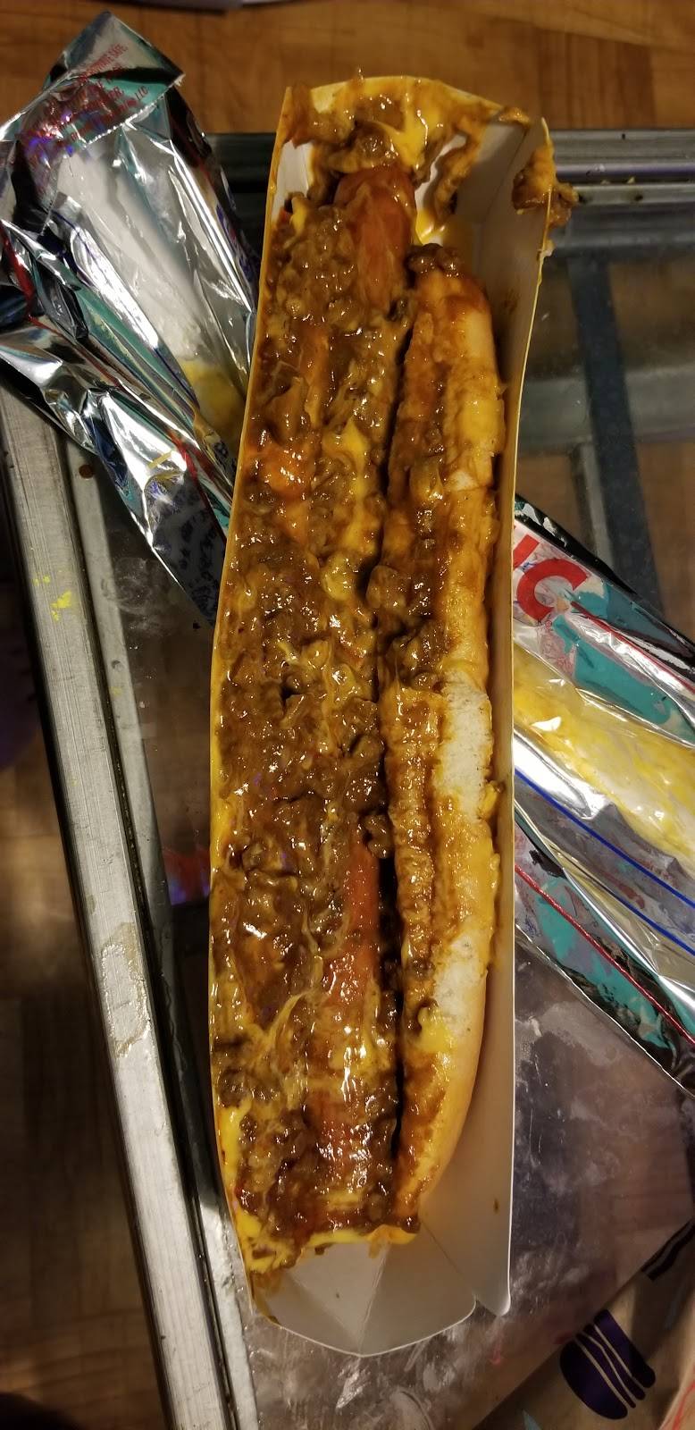 Sonic Drive-In | restaurant | 2135, Ih35 North, San Antonio, TX 78208, USA | 2102229500 OR +1 210-222-9500