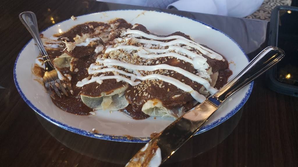 La Una Cantina | restaurant | 254 N Walnut St, Bloomington, IN 47404, USA | 8122877458 OR +1 812-287-7458