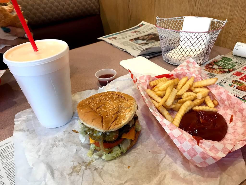 Flame Burger | restaurant | 3302 Auburn Way S, Auburn, WA 98092, USA | 2533974349 OR +1 253-397-4349