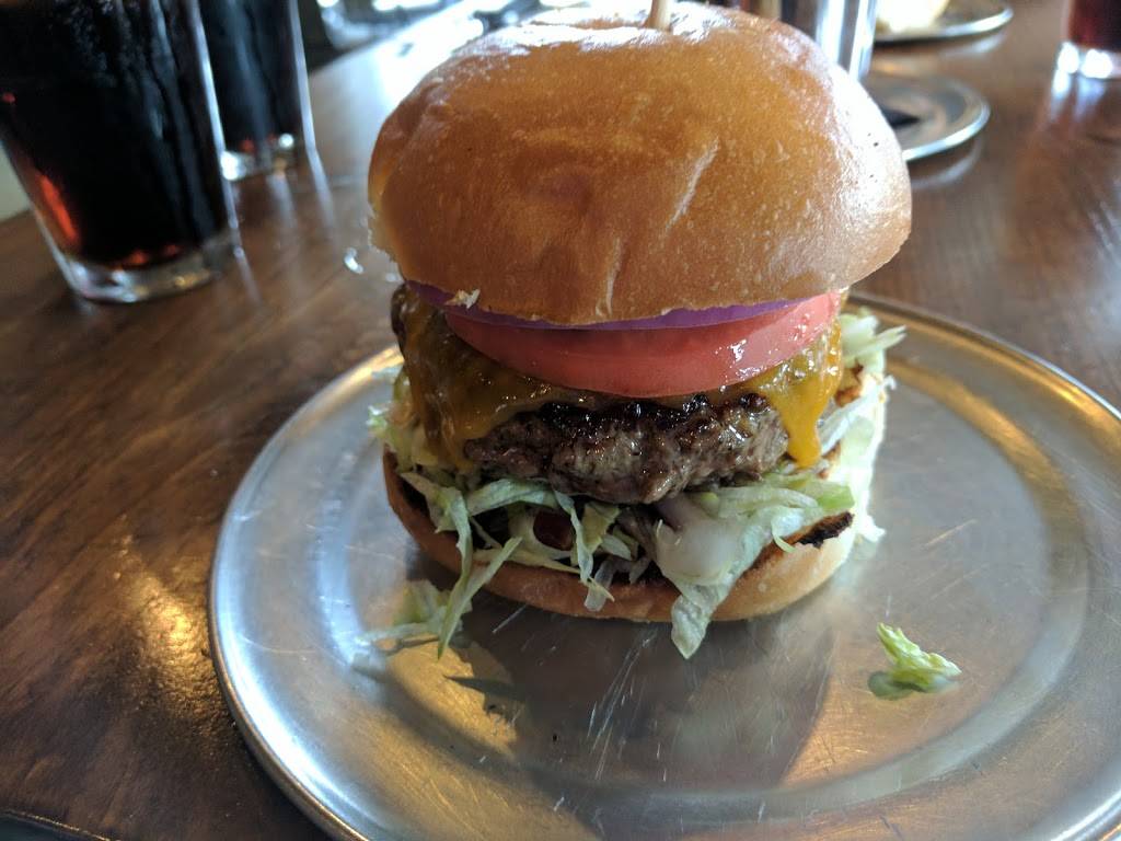 stout | burgers & beer | restaurant | 400 Centerview Dr, Brentwood, TN 37027, USA | 6156790559 OR +1 615-679-0559