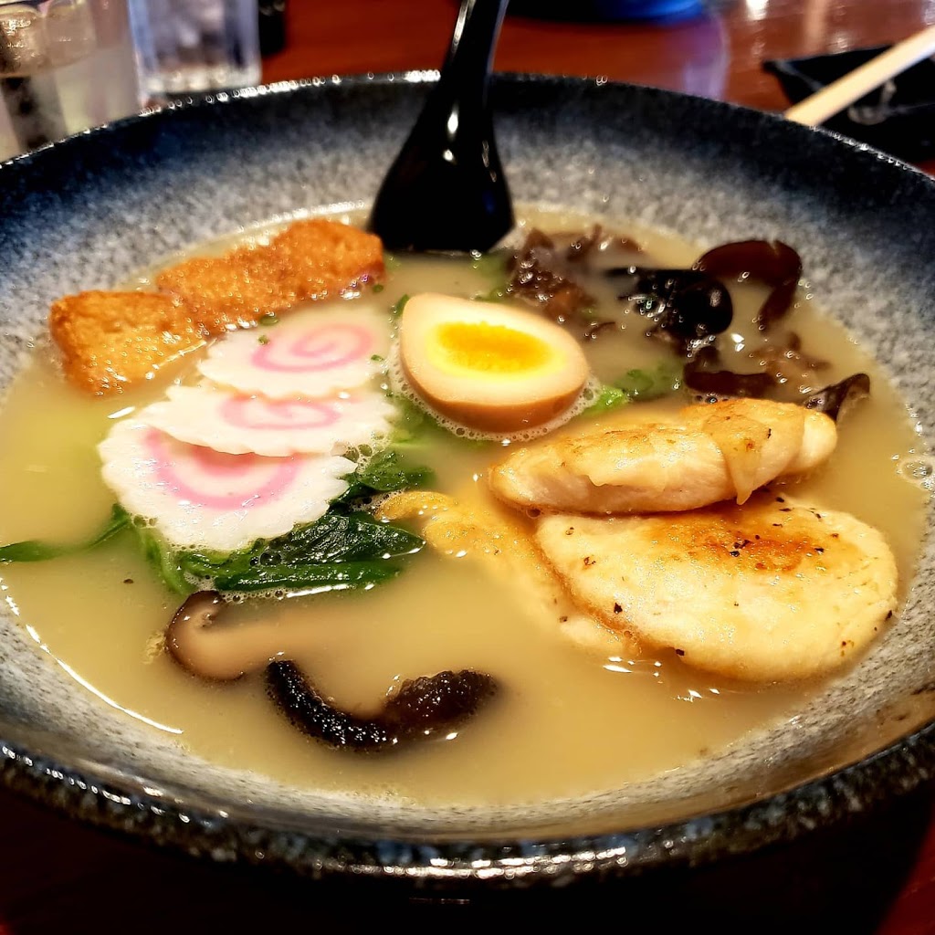 Aki Sushi Ramen & Tea | cafe | 6125 University Dr NW Suite B18, Huntsville, AL 35806, USA | 2564895900 OR +1 256-489-5900