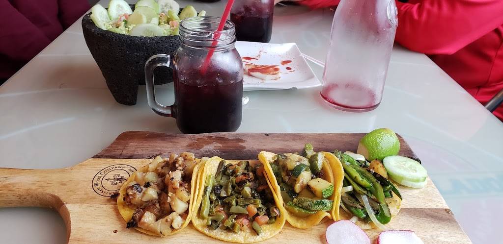 Tacos Los Desvelados | restaurant | 5306 Atlantic Blvd, Maywood, CA 90270, USA | 3235378276 OR +1 323-537-8276