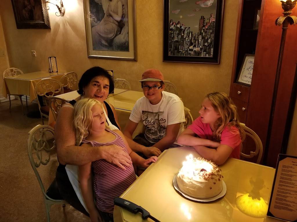 Pinas Bistro | restaurant | 640 W First St, Tustin, CA 92780, USA | 7147305442 OR +1 714-730-5442