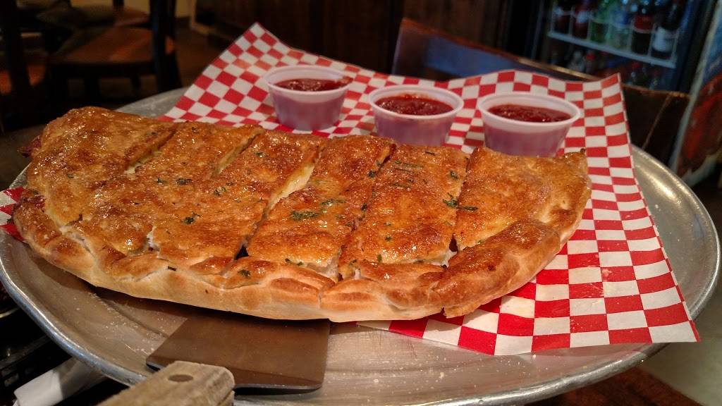 Mama Mias Pizzeria | restaurant | 203 W 4th St, Anna, TX 75409, USA | 9729242400 OR +1 972-924-2400