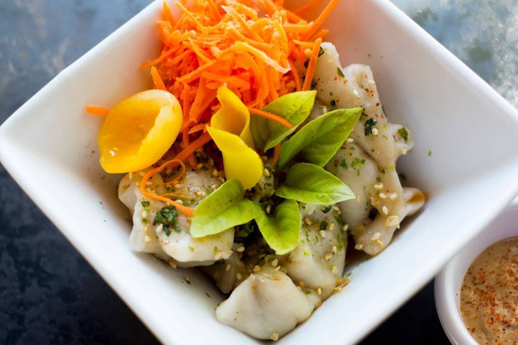 Drunken Dumpling | restaurant | 1414 Park Ave, Chico, CA 95928, USA | 5307742173 OR +1 530-774-2173