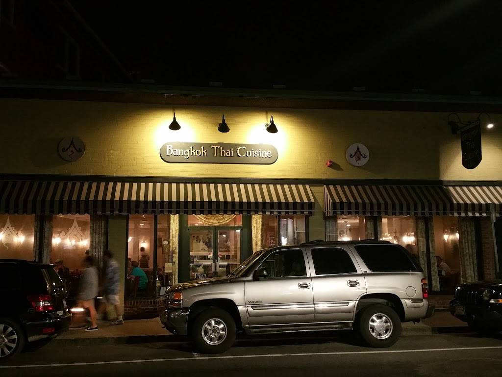 Bangkok Thai Cuisine | restaurant | 10 Court St, Plymouth, MA 02360, USA | 5087463299 OR +1 508-746-3299