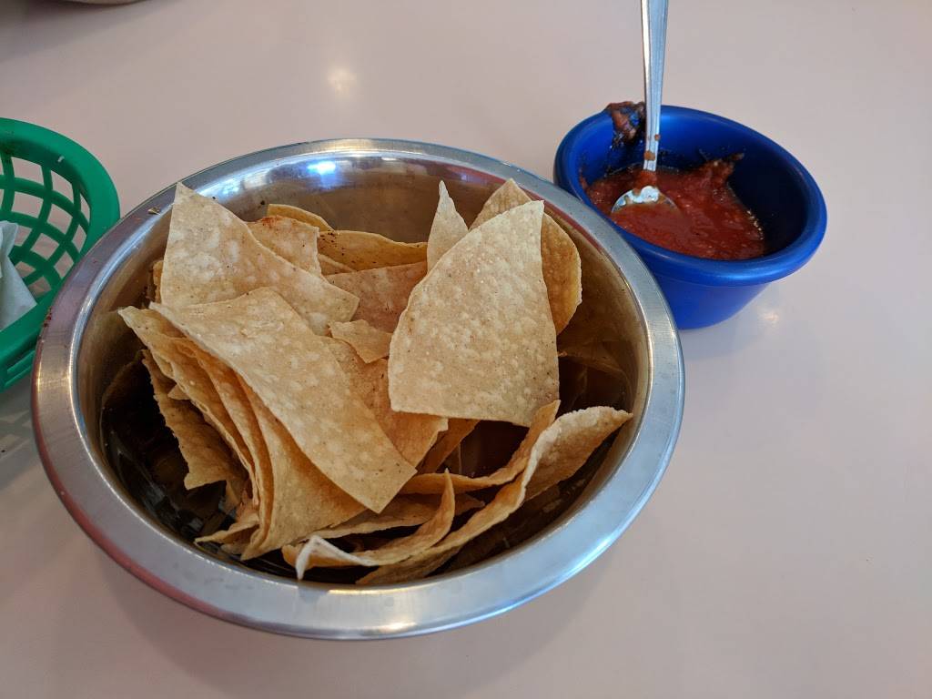 El Mesquite Cocina Mexicana | restaurant | 26 E Baseline Rd #120, Phoenix, AZ 85042, USA | 6022437107 OR +1 602-243-7107