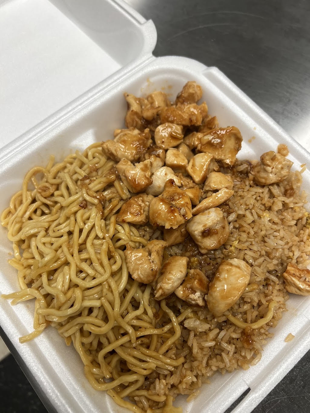 Dedes Hibachi Express | restaurant | 4261 Mayfield Rd, South Euclid, OH 44121, USA | 2163315038 OR +1 216-331-5038