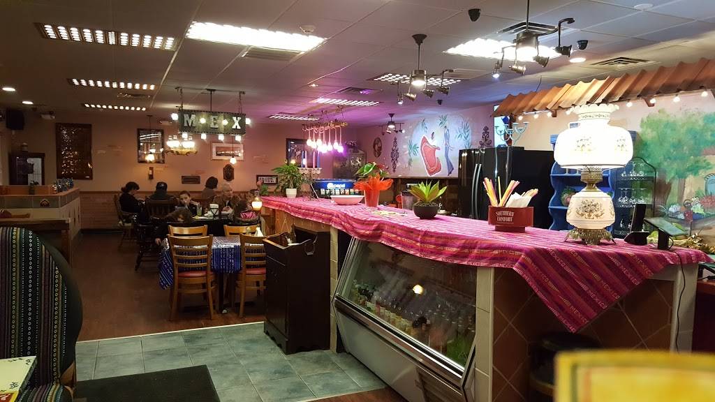 Casa Pelaez | restaurant | 500 Ernston Rd, Parlin, NJ 08859, USA | 7329525541 OR +1 732-952-5541