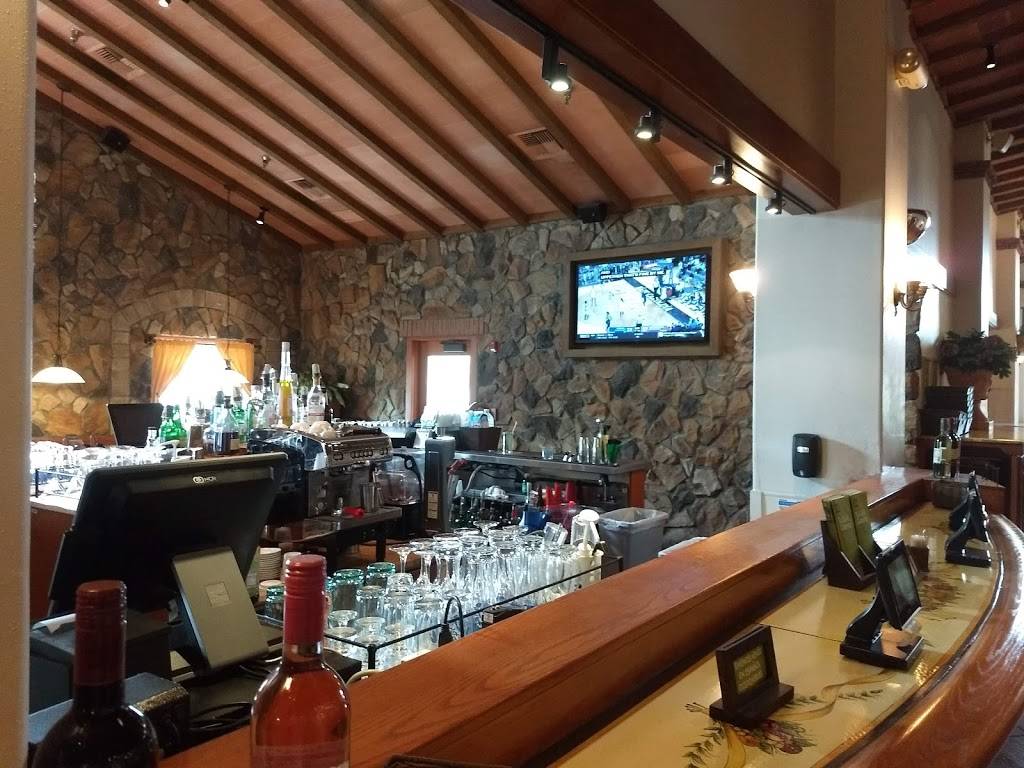 Olive Garden Italian Restaurant | meal takeaway | 9800 Mission Gorge Rd, Santee, CA 92071, USA | 6195621622 OR +1 619-562-1622