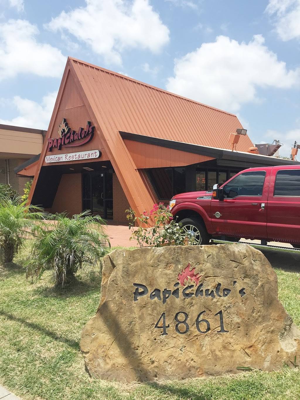 Papi Chulos Mexican Restaurant | restaurant | 4861 Saratoga Blvd, Corpus Christi, TX 78413, USA | 3619860315 OR +1 361-986-0315