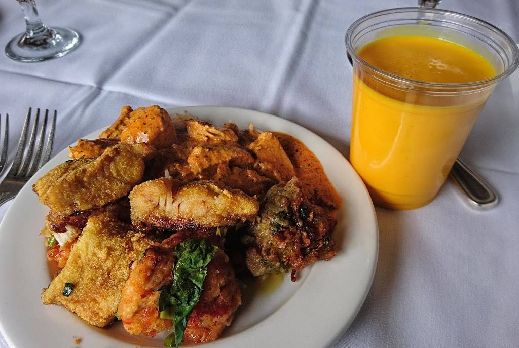 Ambassador Dining Room | restaurant | 3811 Canterbury Rd, Baltimore, MD 21218, USA | 4103661484 OR +1 410-366-1484