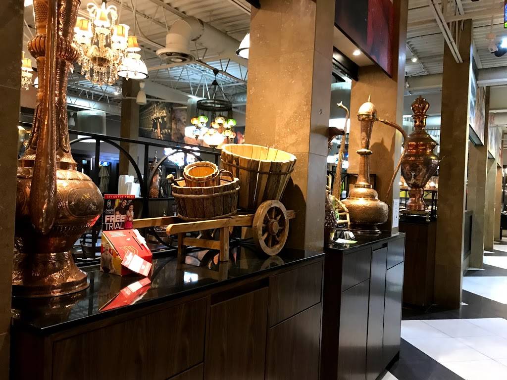 Paramount Fine Foods | restaurant | 769 Southdale Rd E, London, ON N6E 3B9, Canada | 5196681800 OR +1 519-668-1800