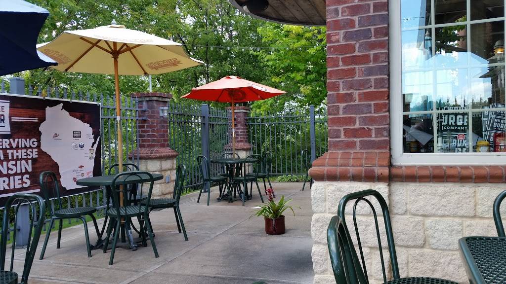 Milwaukee Burger Company | restaurant | 2200 Stewart Ave, Wausau, WI 54401, USA | 7152989371 OR +1 715-298-9371