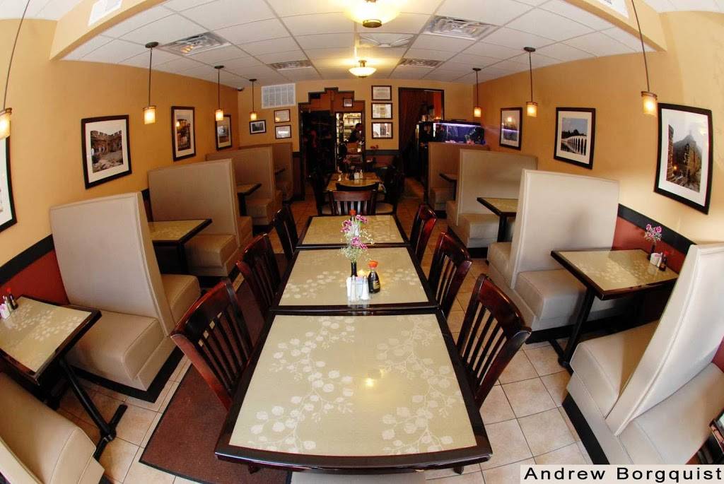 China King Restaurant | restaurant | 2903, 5 S King St, Leesburg, VA 20175, USA | 7037779831 OR +1 703-777-9831