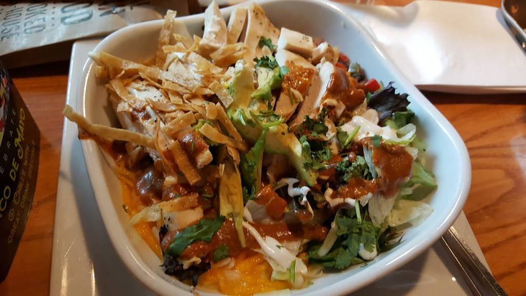 Chilis Grill & Bar | meal takeaway | 1525 Manheim Pike, Lancaster, PA 17601, USA | 7175602142 OR +1 717-560-2142