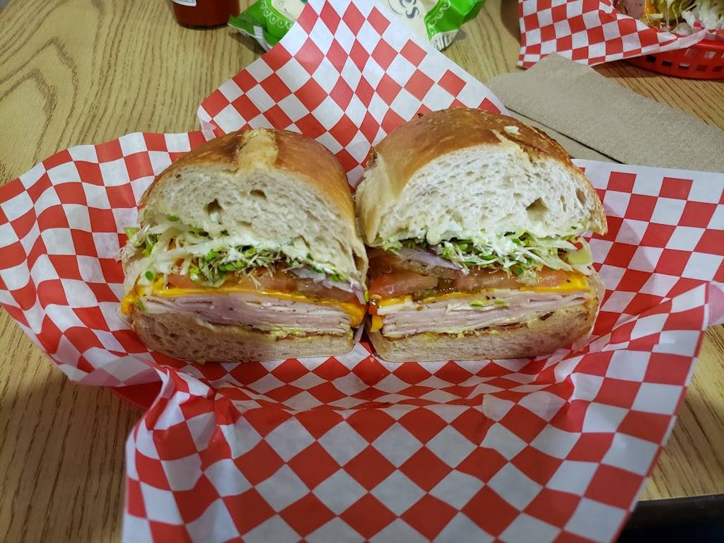 Dinos Sandwich Shop | meal takeaway | 729 1st St, Brentwood, CA 94513, USA | 9256847248 OR +1 925-684-7248