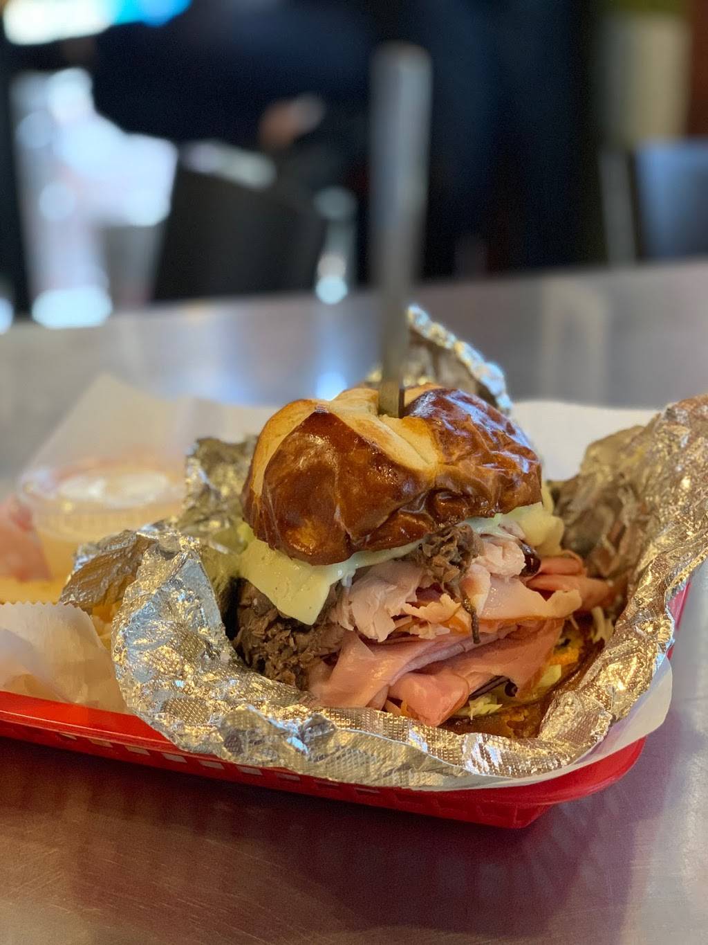 Crave Cafe & Catering | cafe | 2250 Frankfort Ave, Louisville, KY 40206, USA | 5028961488 OR +1 502-896-1488