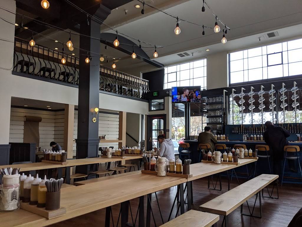 Wursthall | restaurant | 310 Baldwin Ave, San Mateo, CA 94401, USA | 6509314282 OR +1 650-931-4282