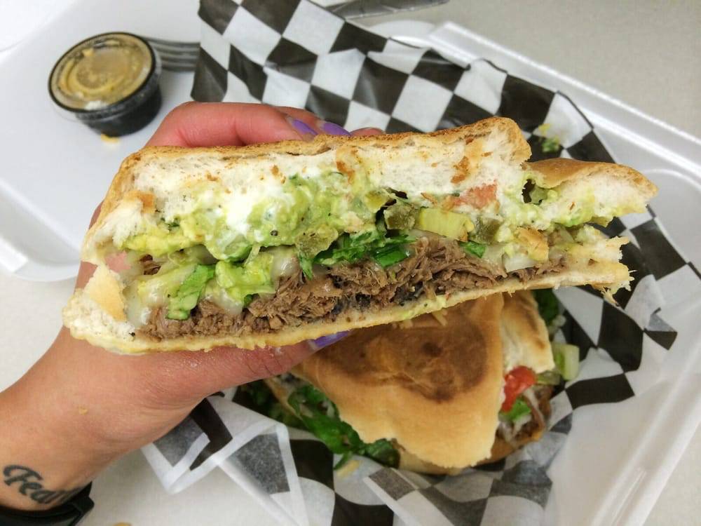 Catrinas Cerveza & Mexican Grill | restaurant | 1091 Geneva Ave N, Oakdale, MN 55128, USA | 6514939156 OR +1 651-493-9156