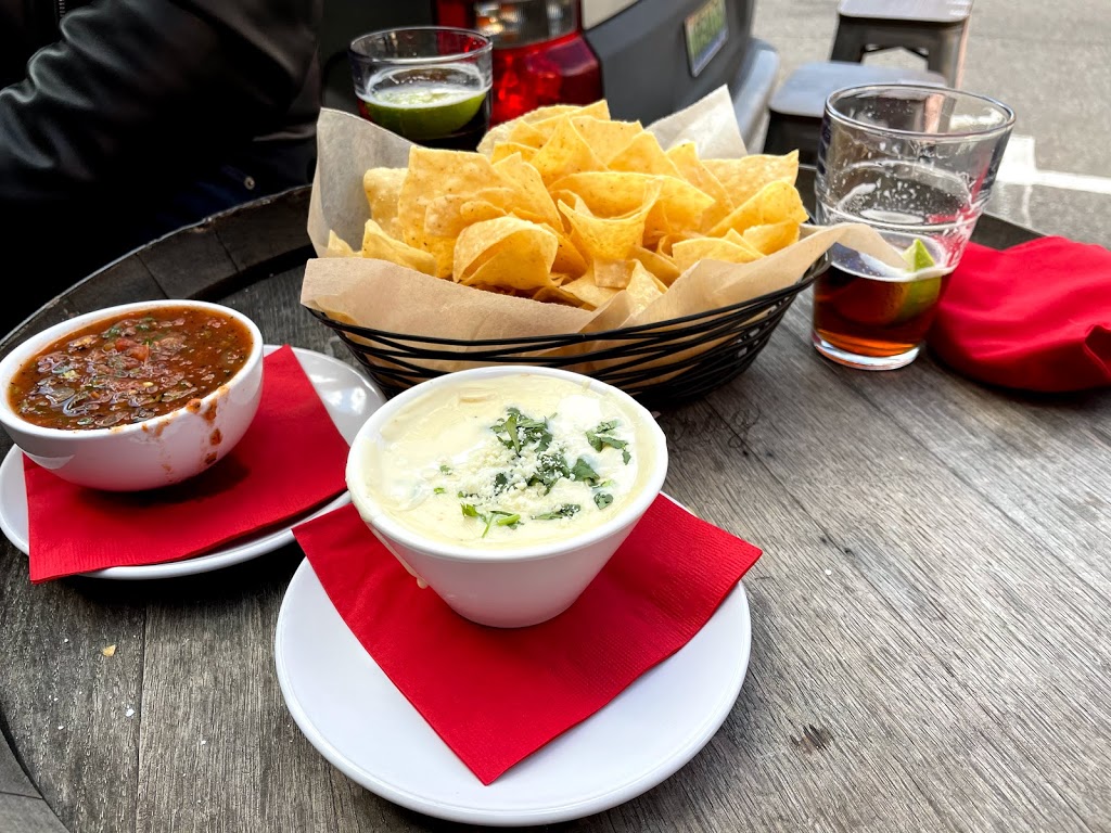 El Barrio | restaurant | 2211 2nd Ave N, Birmingham, AL 35203, USA | 2058683737 OR +1 205-868-3737