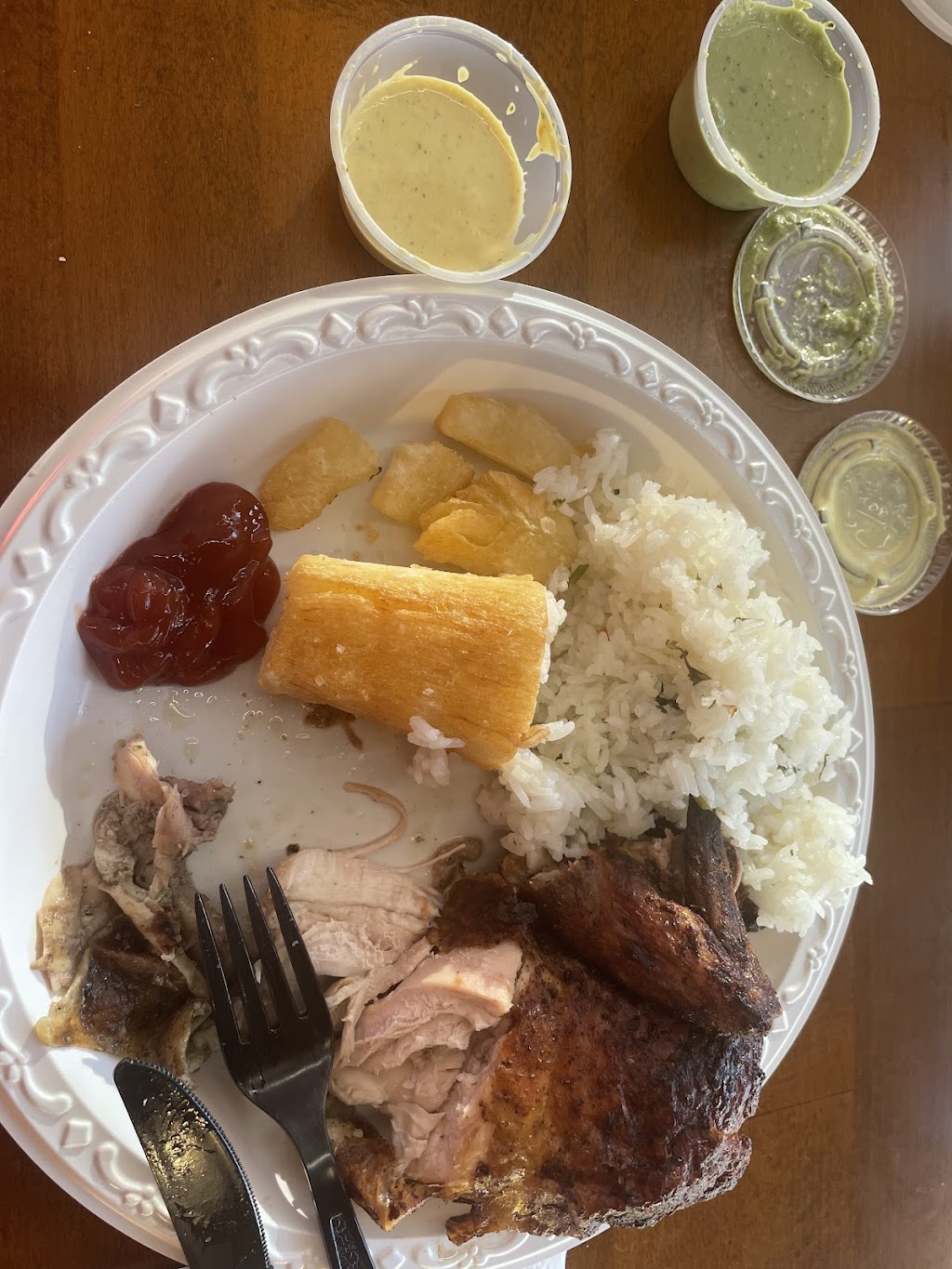 Charcoal Chicken | restaurant | 13580 Foulger Square, Woodbridge, VA 22192, USA | 7035801965 OR +1 703-580-1965