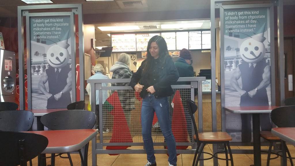 Jack in the Box | restaurant | 2601 Geer Rd, Turlock, CA 95382, USA | 2096561845 OR +1 209-656-1845