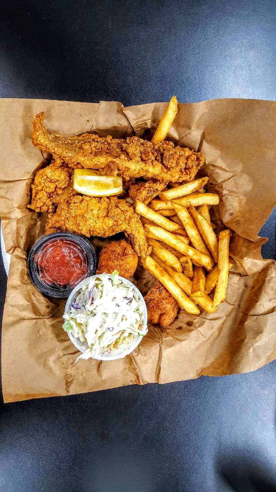 Haydens Stockyard Eatery | restaurant | 4561 Iron Works Pike, Lexington, KY 40511, USA | 8597213527 OR +1 859-721-3527