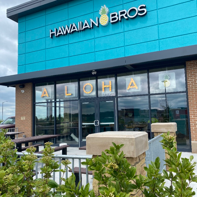Hawaiian Bros Island Grill | restaurant | 16179 W 87th St, Lenexa, KS 66219, USA | 9132861452 OR +1 913-286-1452