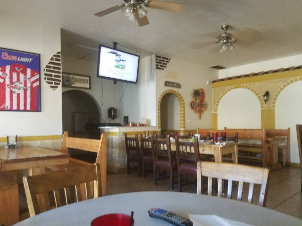 Angelas Restaurant | restaurant | 115 S J St, Lompoc, CA 93436, USA | 8057370184 OR +1 805-737-0184