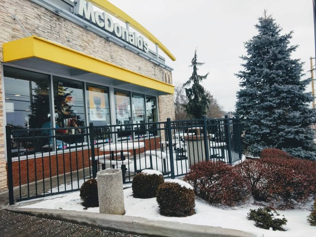 McDonalds | cafe | 44193 Fairground Rd, Caldwell, OH 43724, USA | 7407327312 OR +1 740-732-7312