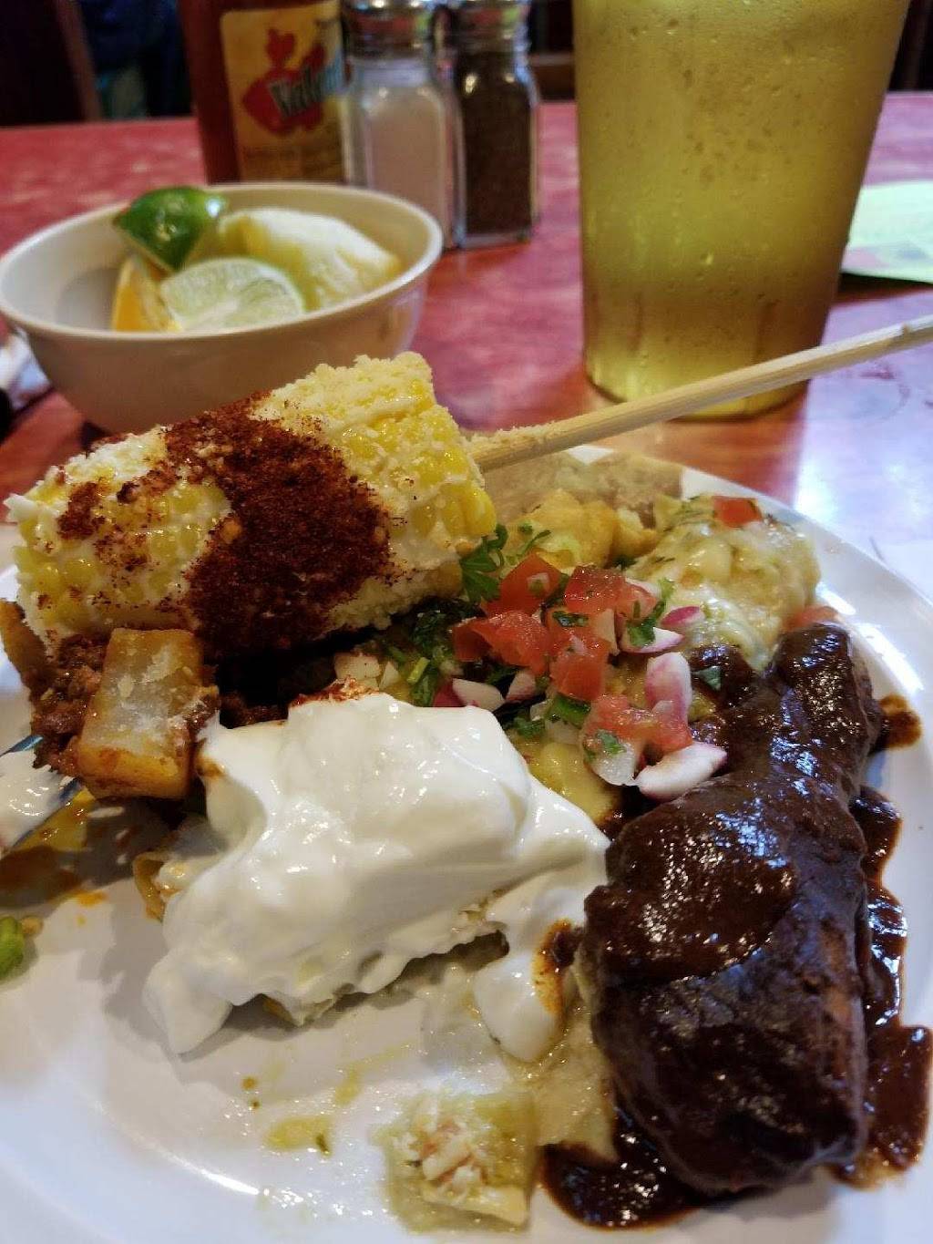 El Azteca | restaurant | 5925 Roswell Rd NE, Sandy Springs, GA 30328, USA | 4042527347 OR +1 404-252-7347