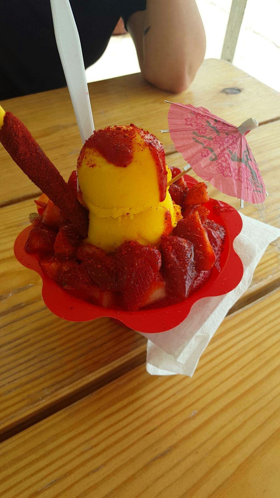 El Amigo Snack | restaurant | 3701 S Flores St, San Antonio, TX 78214, USA | 2105308461 OR +1 210-530-8461