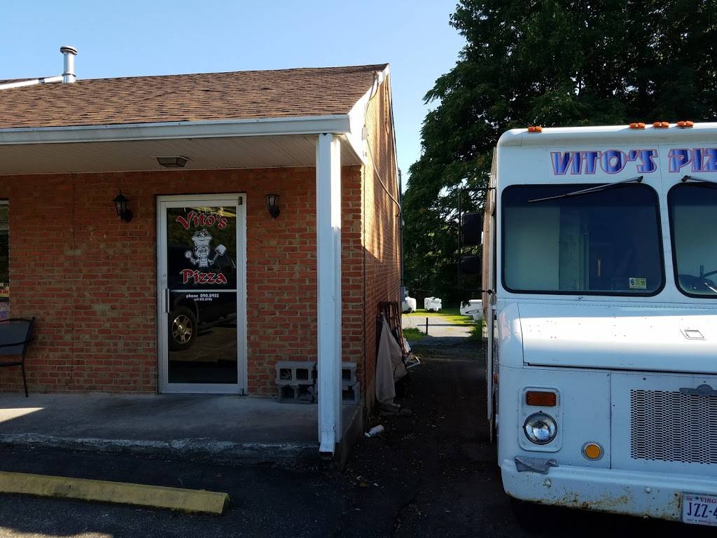 Vitos Pizza | restaurant | 15796 Stewartsville Rd, Vinton, VA 24179, USA | 5408908955 OR +1 540-890-8955