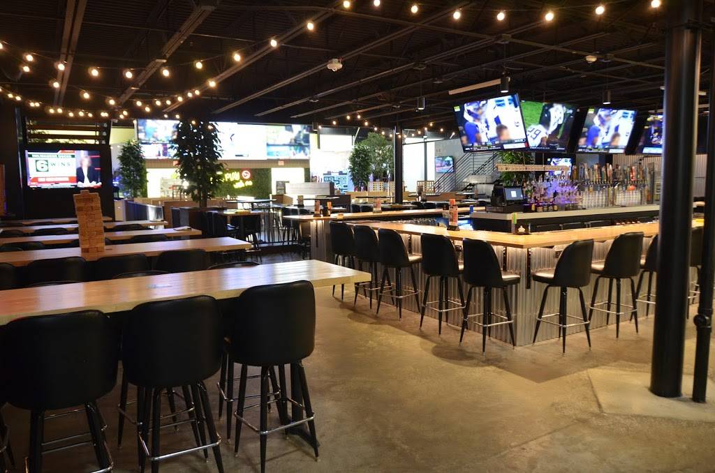 SMASH PARK | restaurant | 6625 Coachlight Dr, West Des Moines, IA 50266, USA | 5153130700 OR +1 515-313-0700