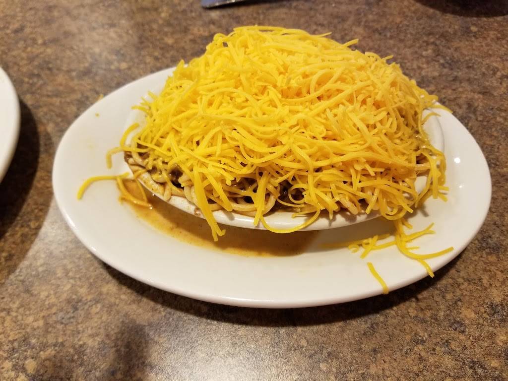 Skyline Chili | restaurant | 4588 Montgomery Rd, Cincinnati, OH 45212, USA | 5135318381 OR +1 513-531-8381