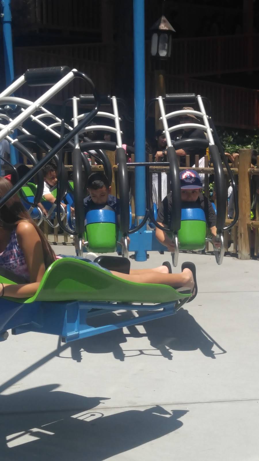 Cave Inn | meal takeaway | 8039 Beach Blvd, Buena Park, CA 90620, USA | 7142205200 OR +1 714-220-5200