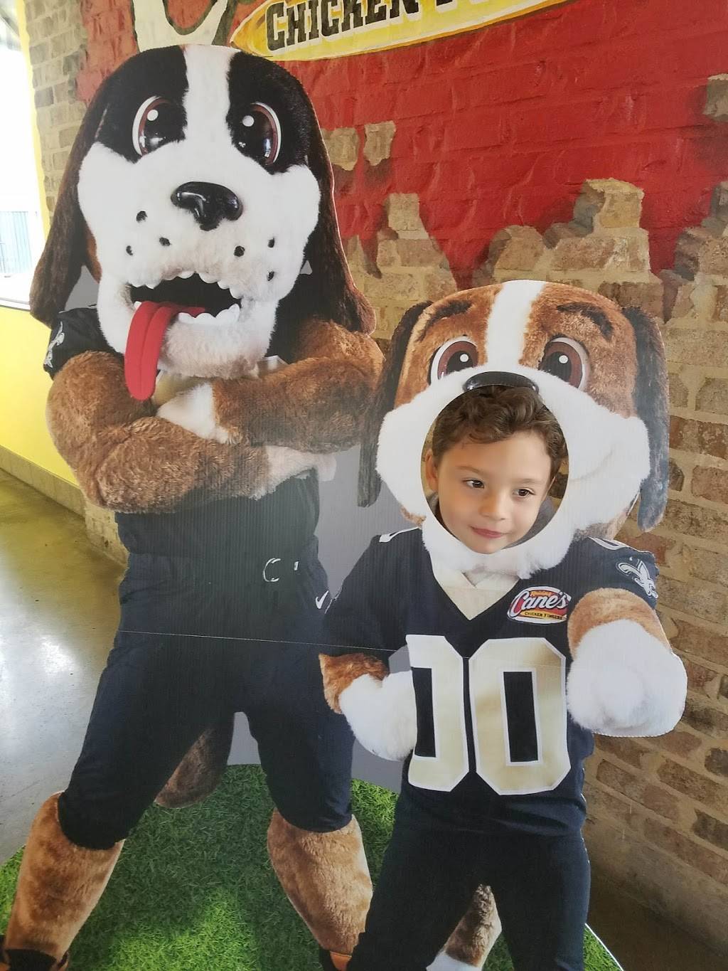 Raising Canes Chicken Fingers | meal takeaway | 10500 Sullivan Rd, Baton Rouge, LA 70818, USA | 2252616446 OR +1 225-261-6446