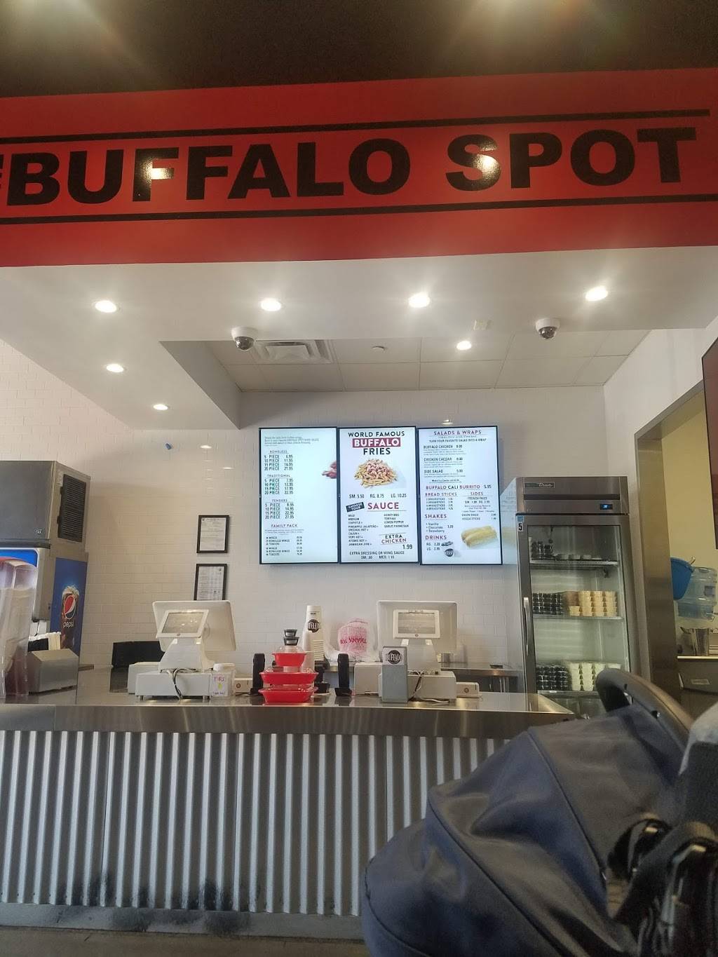 The Buffalo Spot | restaurant | 3740 Iowa Ave Ste 106, Riverside, CA 92507, USA | 9514058333 OR +1 951-405-8333